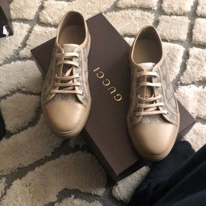 Gucci monogram sneakers